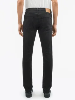 Des Slim-Straight Jeans