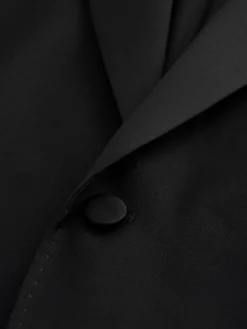 Justin Tux Kavaj
