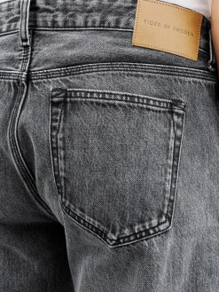 Marty Exterior Regular-Fit Jeans